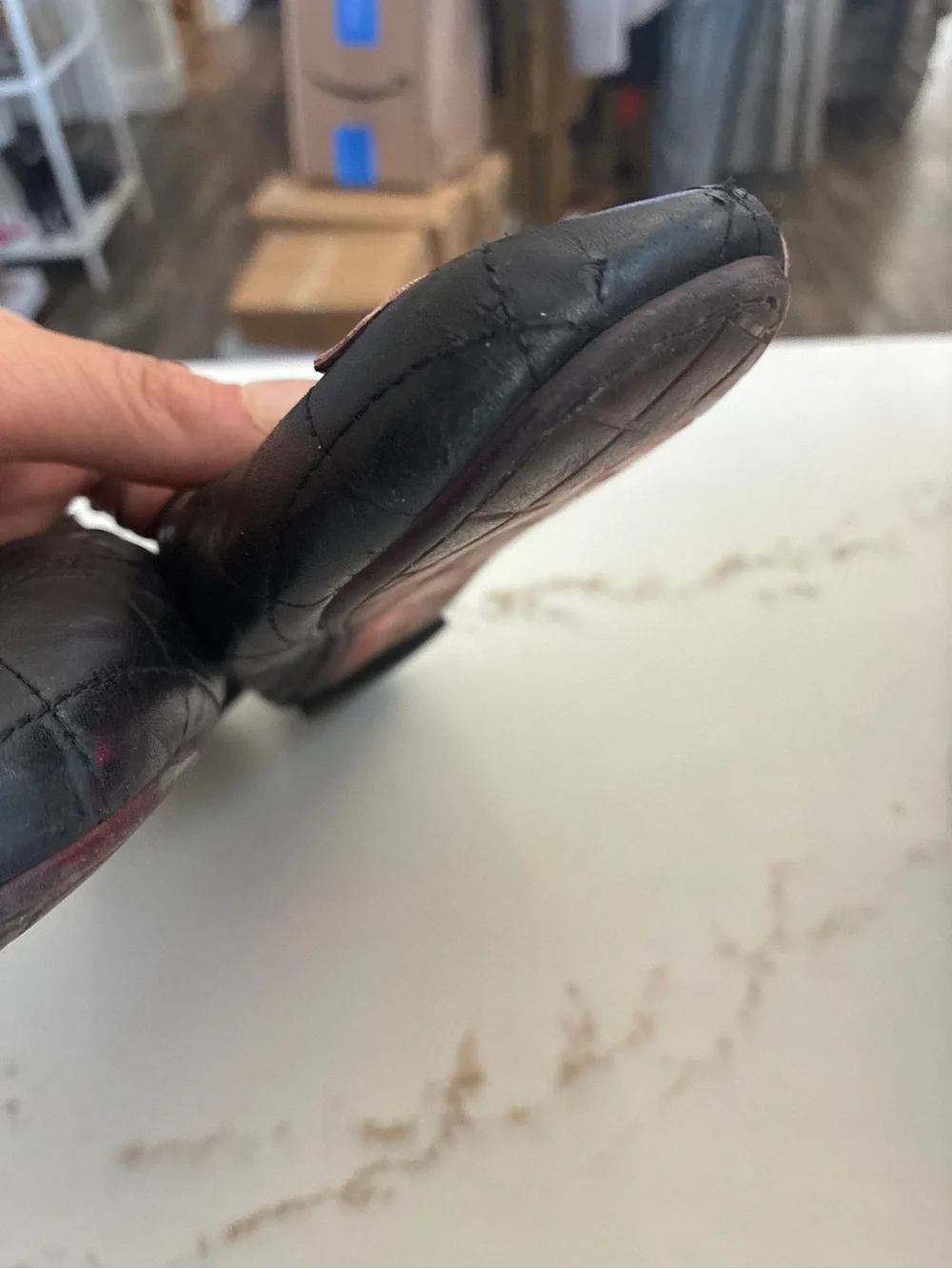 CHANEL cambon Black Leather Ballet Flats with Pink CC Emblems
